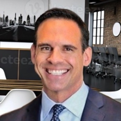 Headshot of Doug Aguiar